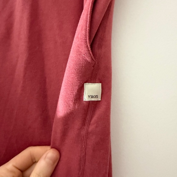 Vuori Performance Joggers in Sierra Heather Pink Red Size Medium DreamKnit - Picture 6 of 16